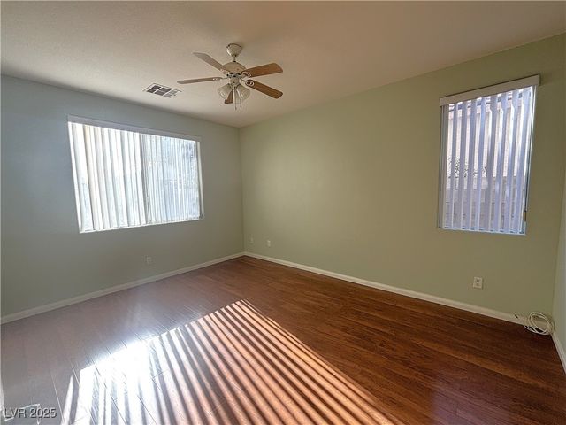 8529 Sonnet Court, Las Vegas, NV 89147