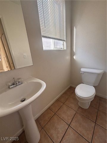 8529 Sonnet Court, Las Vegas, NV 89147