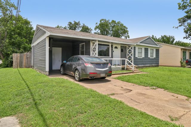 2320 Garden Oaks Drive, Irving, TX 75061