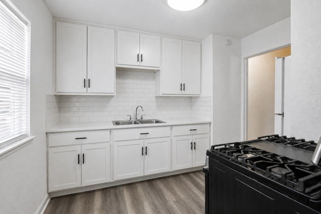 2320 Garden Oaks Drive, Irving, TX 75061