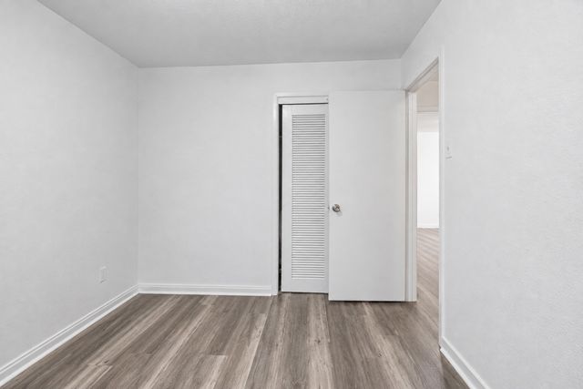 2320 Garden Oaks Drive, Irving, TX 75061