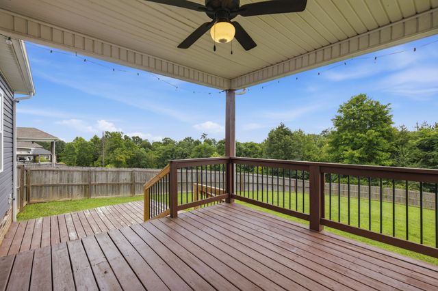 144 Tomahawk Pt, Clarksville, TN 37040