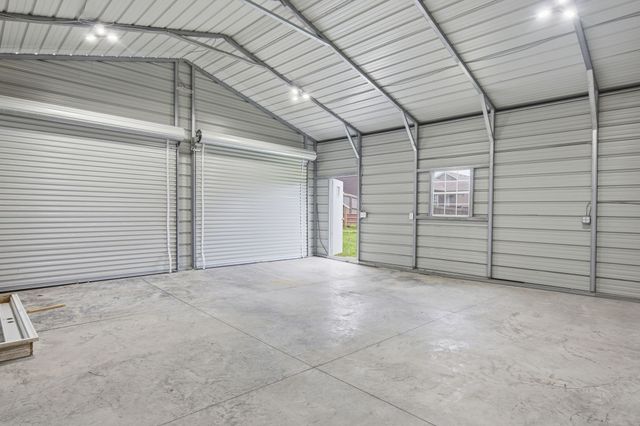 144 Tomahawk Pt, Clarksville, TN 37040