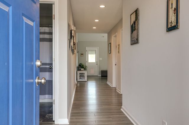144 Tomahawk Pt, Clarksville, TN 37040