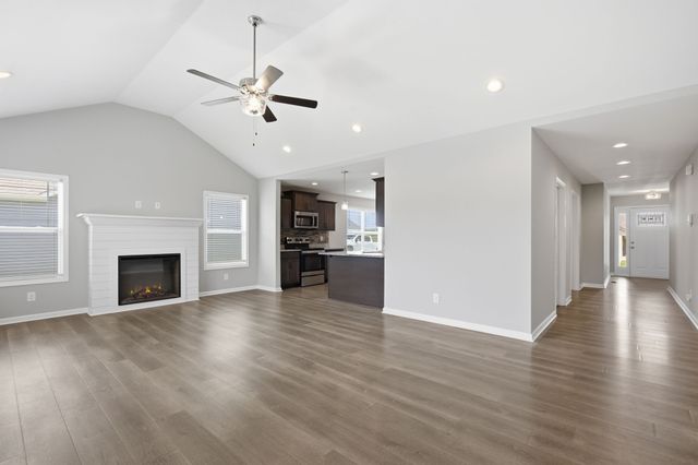 144 Tomahawk Pt, Clarksville, TN 37040