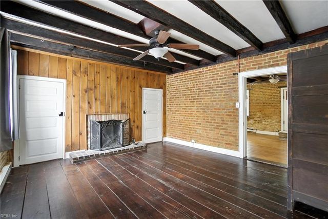 106 London ST, Portsmouth, VA 23704