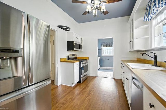 106 London ST, Portsmouth, VA 23704