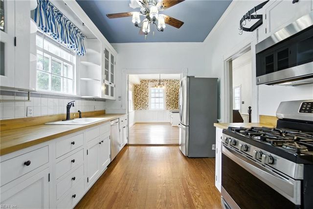 106 London ST, Portsmouth, VA 23704