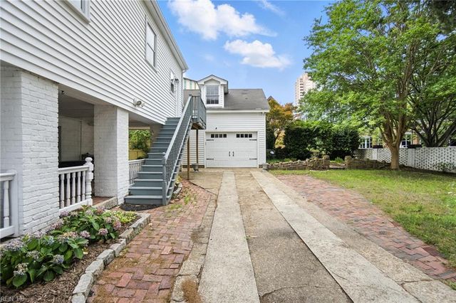 106 London ST, Portsmouth, VA 23704