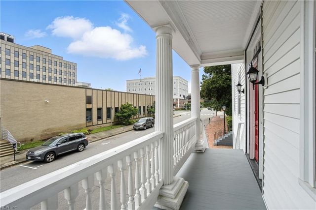 106 London ST, Portsmouth, VA 23704