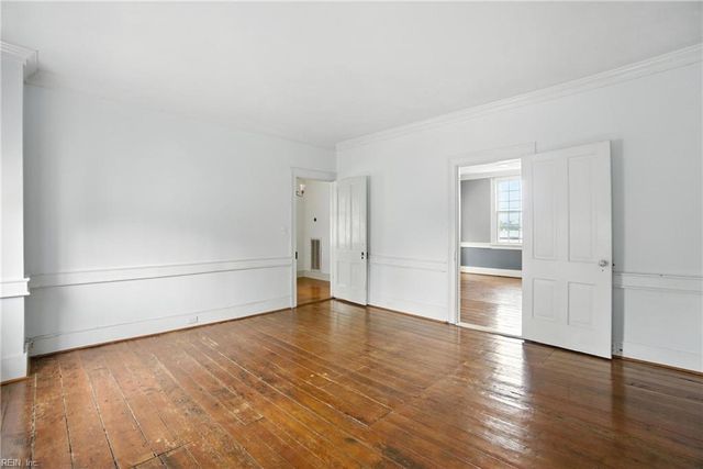 106 London ST, Portsmouth, VA 23704