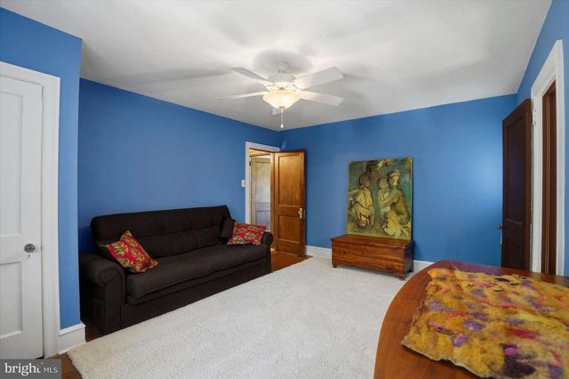 273 STRAFFORD AVE, Wayne, PA 19087