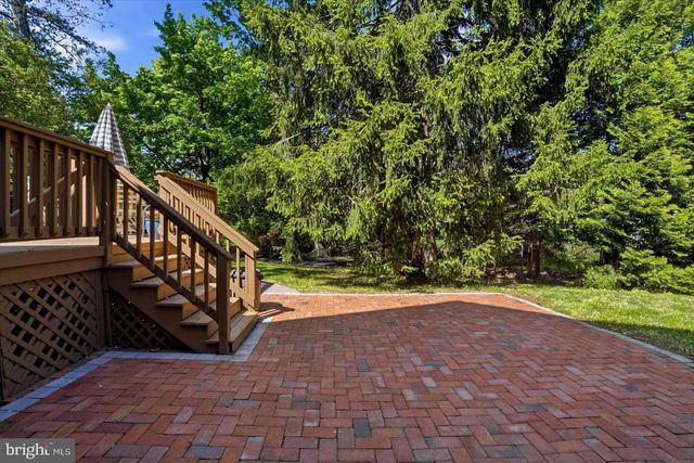 273 STRAFFORD AVE, Wayne, PA 19087