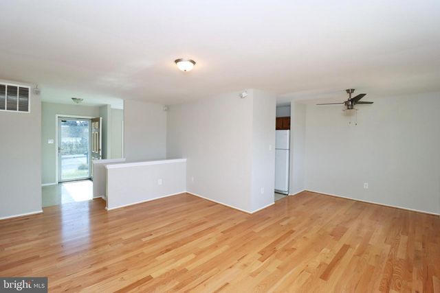 6502 OLD SANDY SPRING RD, Laurel, MD 20707