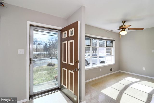 6502 OLD SANDY SPRING RD, Laurel, MD 20707