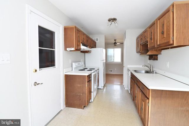 6502 OLD SANDY SPRING RD, Laurel, MD 20707