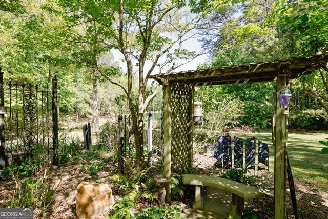 8277 Buchanan Highway, Dallas, GA 30157