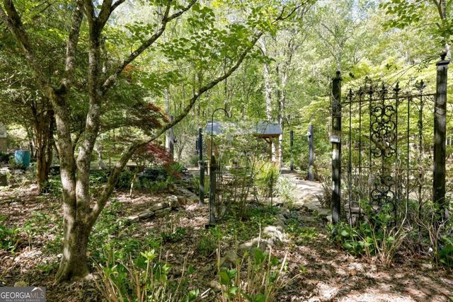 8277 Buchanan Highway, Dallas, GA 30157