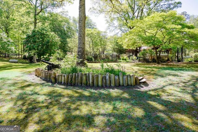 8277 Buchanan Highway, Dallas, GA 30157