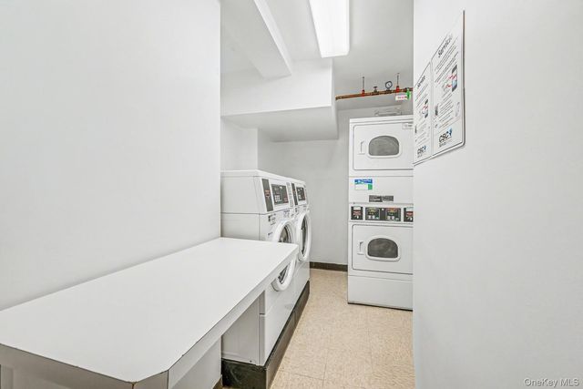 166-25 powells cove blvd 15G, Beechhurst, NY 11357