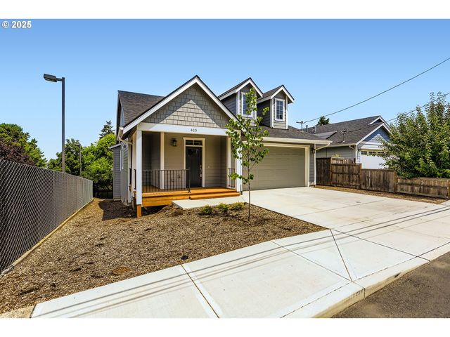 415 PEARL St, Oregon City, OR 97045
