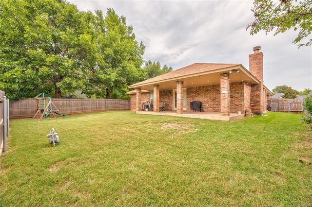 2057 Rising Hill Drive, Norman, OK 73071