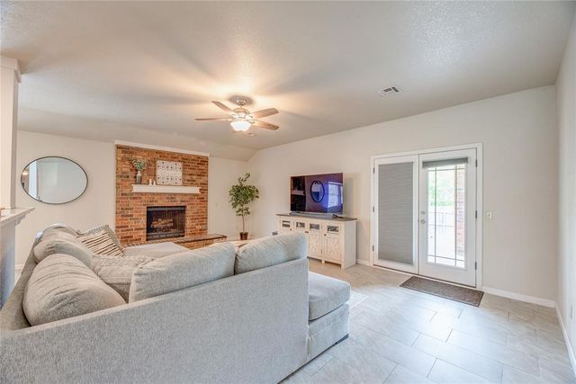 2057 Rising Hill Drive, Norman, OK 73071