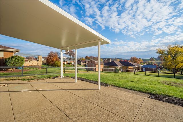 615 Mcgovern Rd, Chartiers, PA 15342