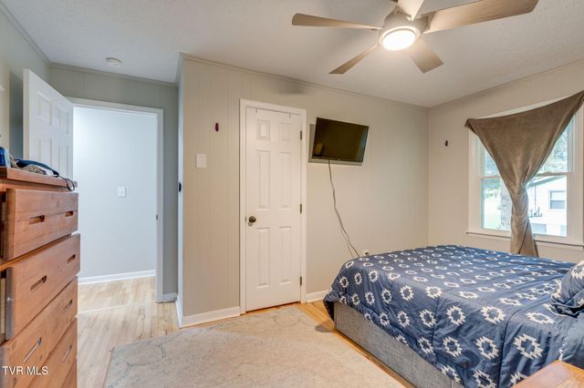 20066 Haskell Station Road, Bristol, VA 24202