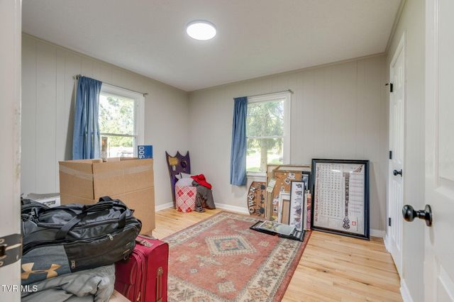 20066 Haskell Station Road, Bristol, VA 24202