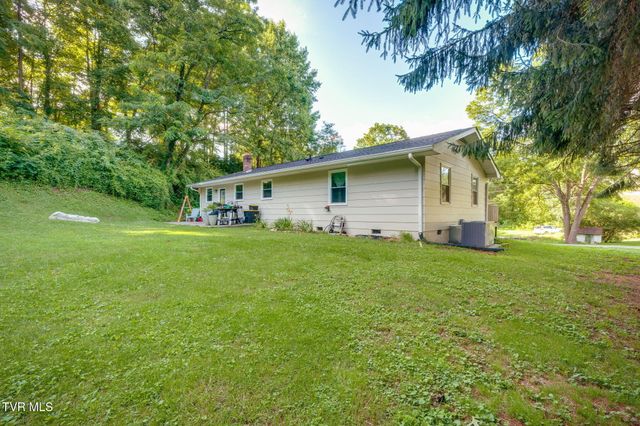 20066 Haskell Station Road, Bristol, VA 24202