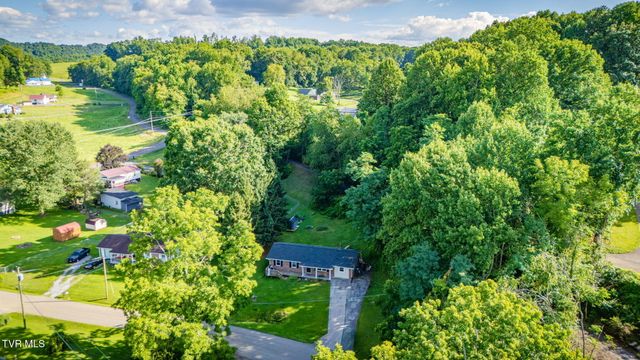 20066 Haskell Station Road, Bristol, VA 24202