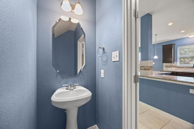 2572 Santa Barbara LOOP, Round Rock, TX 78665