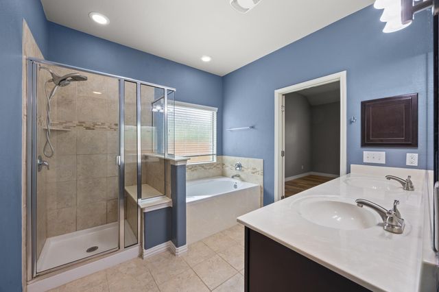 2572 Santa Barbara LOOP, Round Rock, TX 78665