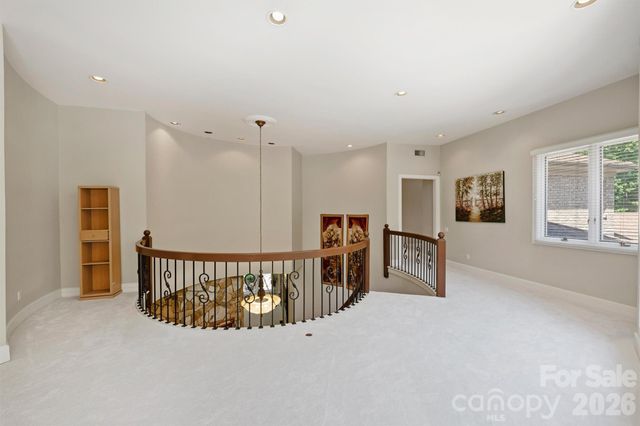 3301 Providence Plantation Lane, Charlotte, NC 28270