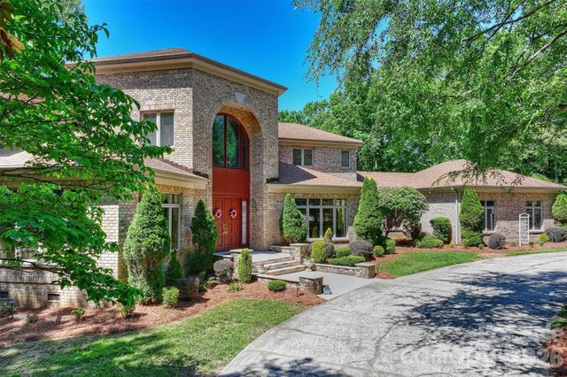 3301 Providence Plantation Lane, Charlotte, NC 28270