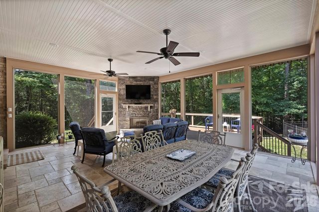 3301 Providence Plantation Lane, Charlotte, NC 28270