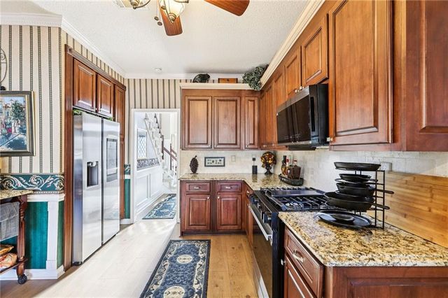 657 Thornapple Trail, Lawrenceville, GA 30046