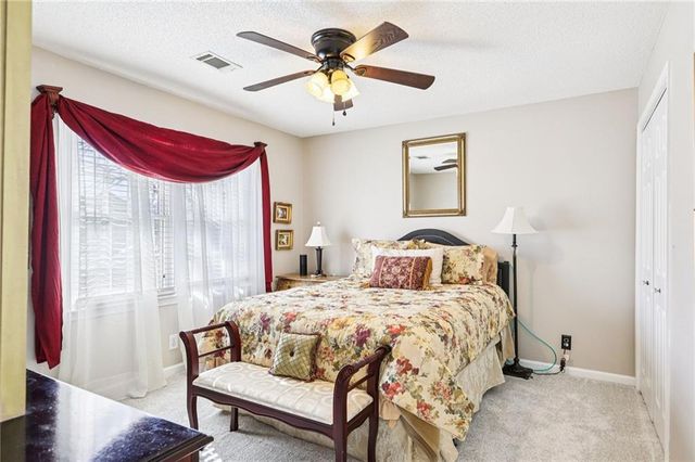 657 Thornapple Trail, Lawrenceville, GA 30046