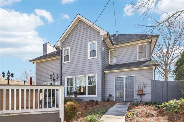 657 Thornapple Trail, Lawrenceville, GA 30046