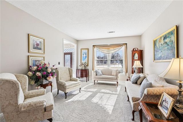 657 Thornapple Trail, Lawrenceville, GA 30046