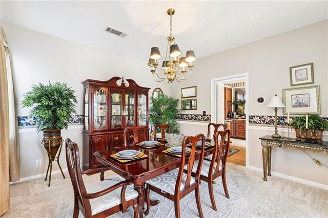 657 Thornapple Trail, Lawrenceville, GA 30046