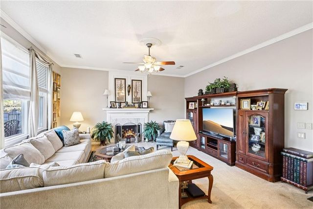 657 Thornapple Trail, Lawrenceville, GA 30046