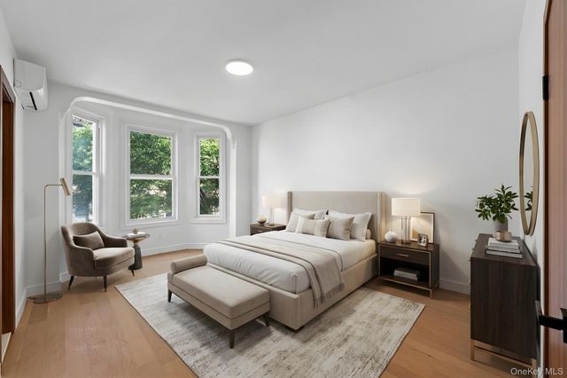 2571 Bainbridge Avenue, Bronx, NY 10458
