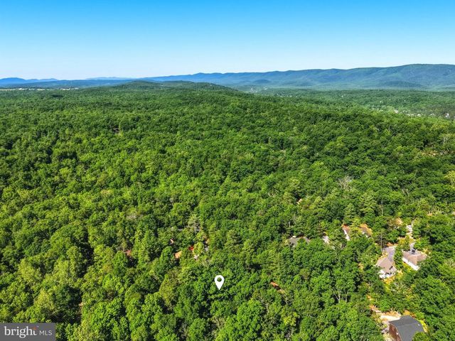 309 LOCUST LN, Mount Jackson, VA 22842