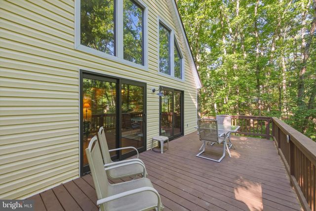 309 LOCUST LN, Mount Jackson, VA 22842