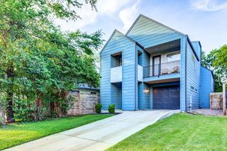 916 E 50th ST 1, Austin, TX 78751