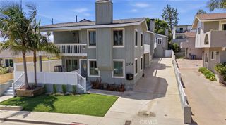 2704 Nelson Avenue C, Redondo Beach, CA 90278