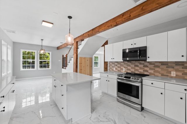 2220 Holman Street, Houston, TX 77004