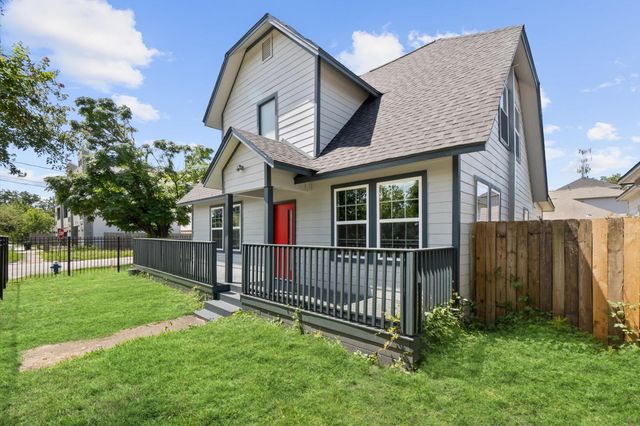 2220 Holman Street, Houston, TX 77004